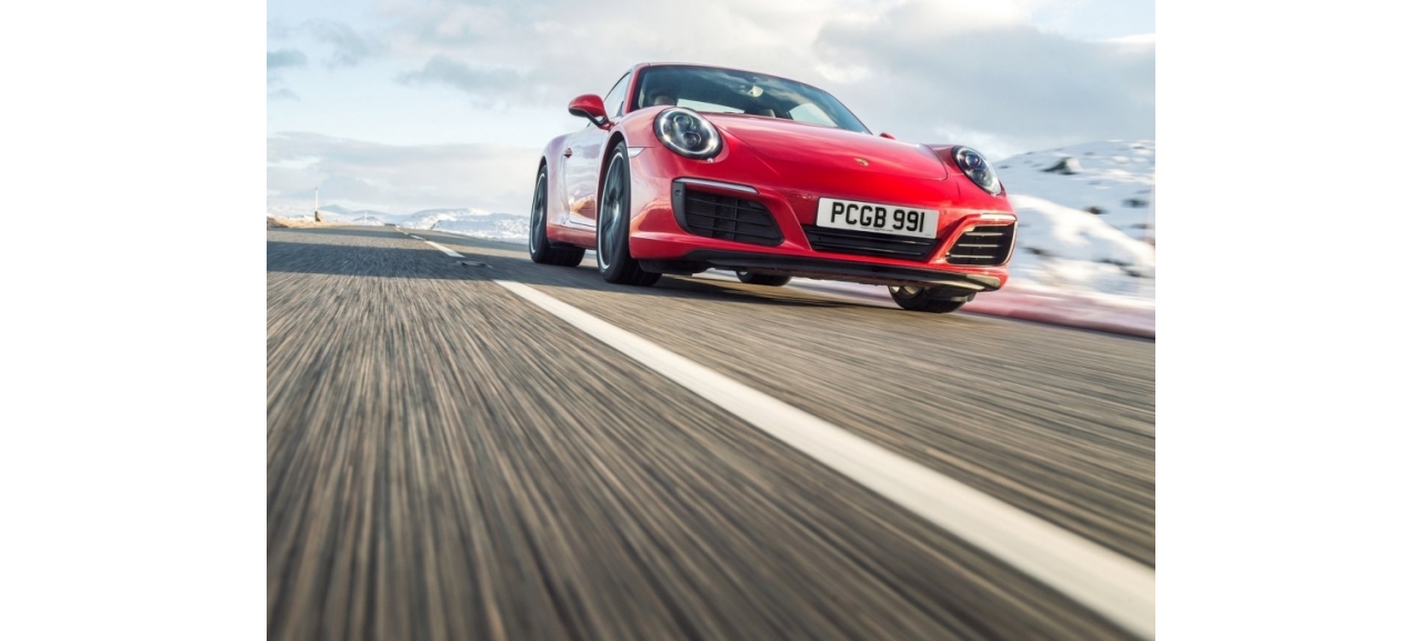 batch_Porsche-911_Carrera-2016-1280-06.jpg